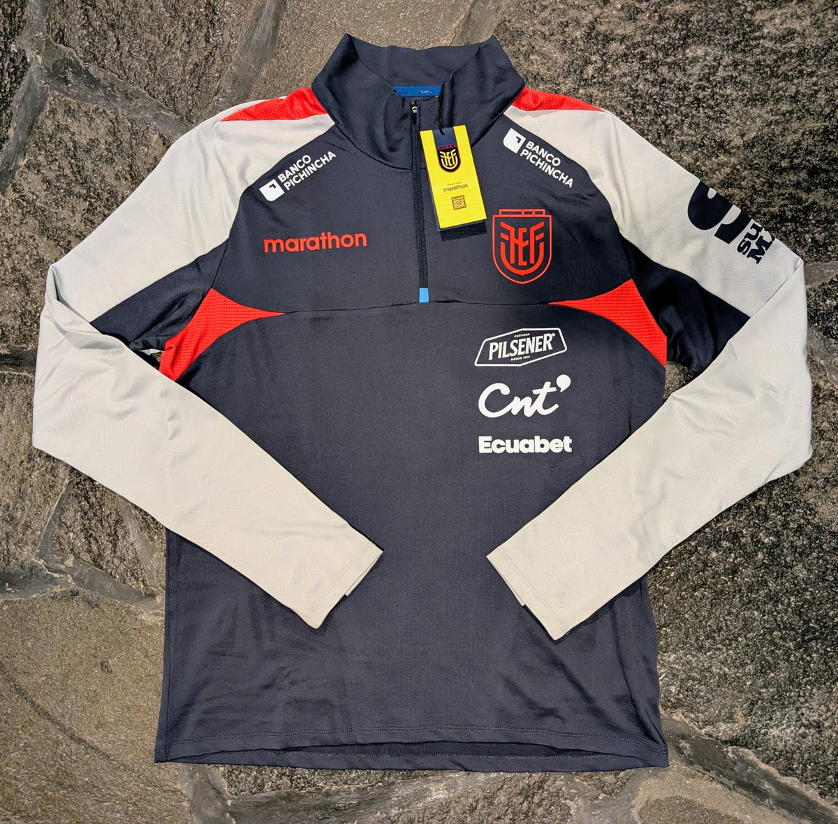 ECUADOR WORLD CUP NAVY BLUE TRAINING TOP WITH SPONSORS, SIZE XL