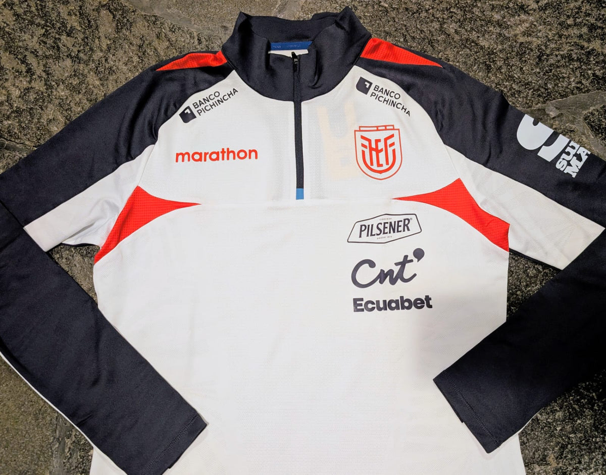 ECUADOR WORLD CUP WHITE TRAINING TOP WITH SPONSORS, SIZE L