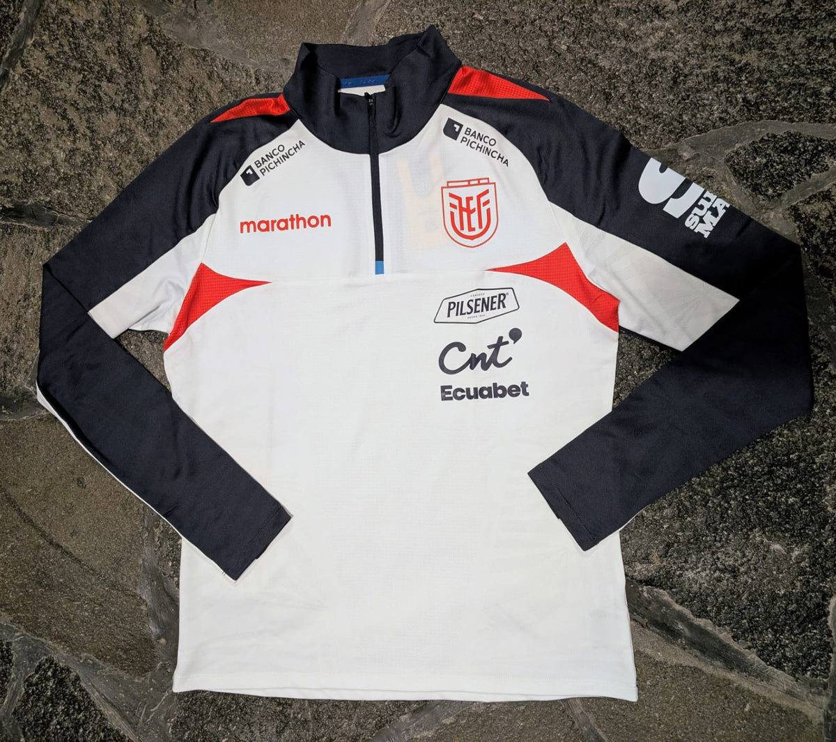 ECUADOR WORLD CUP WHITE TRAINING TOP WITH SPONSORS, SIZE L