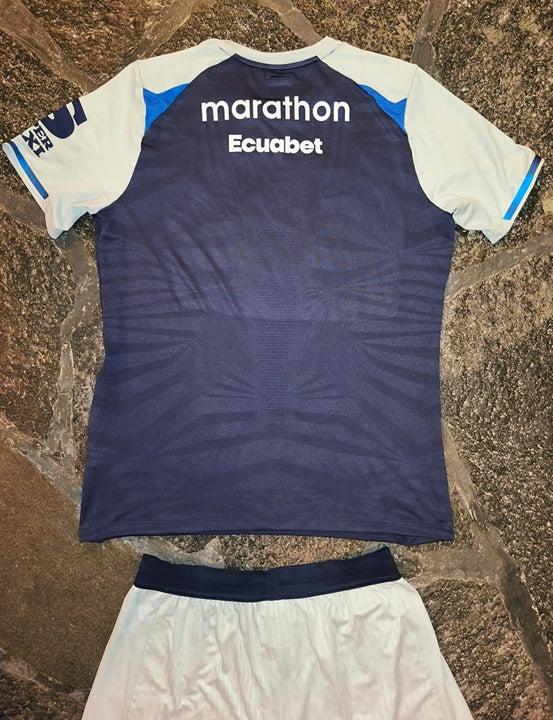 AUTHENTIC ECUADOR 2026 WORLD CUP TRAINING JERSEY + SHORTS KIT, MARATHON, SZ L!