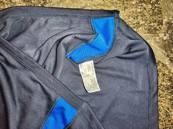 AUTHENTIC ECUADOR 2026 WORLD CUP TRAINING JERSEY + SHORTS KIT, MARATHON, SZ L!