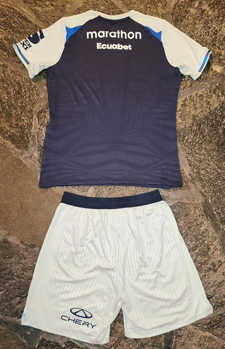 AUTHENTIC ECUADOR 2026 WORLD CUP TRAINING JERSEY + SHORTS KIT, MARATHON, SZ L!